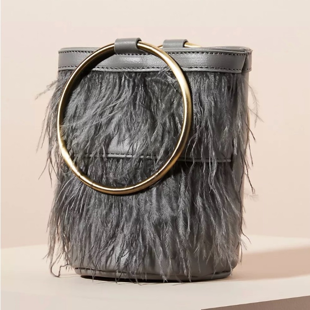 Anthropologie Ostrich Betty Feathered Ring Handle Shoulder/Crossbody Clutch Bag - Picture 1 of 16